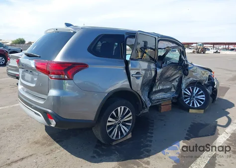2020 Mitsubishi Outlander Se/Sel/Le z USA, uszkodzony, nr VIN JA4AZ3A38LZ044519